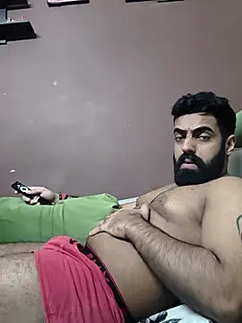 vaibhavchugh38 online show from February 17, 2026, 11:51 am