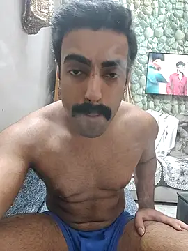 vaibhavchugh38 online show from February 14, 2025, 11:42 am