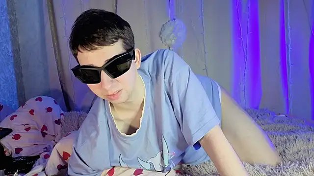 Snapshot of Timothy_Fox chatting on June 21, 2026, 10:15 pm Timothy Fox online show from June 21, 2026, 10:15 pm