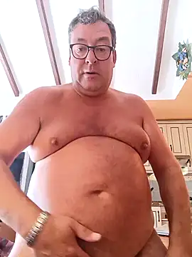 Snapshot of MountJohnXL chatting on February 9, 2025, 1:14 pm MountJohnXL online show from February 9, 2025, 1:14 pm