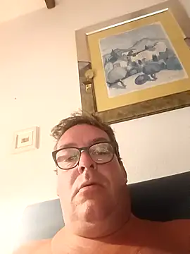 Snapshot of MountJohnXL chatting on February 2, 2025, 12:09 am MountJohnXL online show from February 2, 2025, 12:09 am