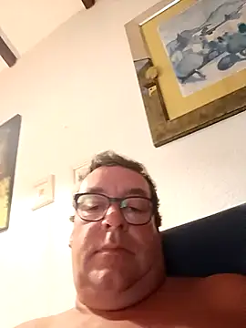 Snapshot of MountJohnXL chatting on March 2, 2025, 11:28 pm MountJohnXL online show from March 2, 2025, 11:28 pm