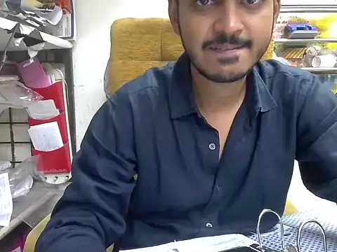 Snapshot of cute_modell chatting on September 25, 2025, 11:49 am cute modell online show from September 25, 2025, 11:49 am