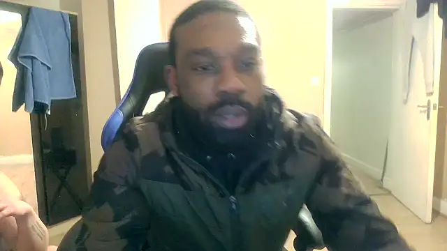 vanillachocduo online show from March 20, 2025, 11:34 pm