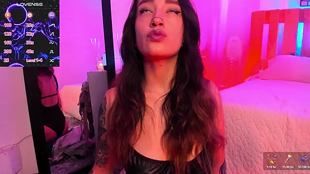 Snapshot of coral_jonesss chatting on November 11, 2025, 3:07 pm coral jonesss online show from November 11, 2025, 3:07 pm