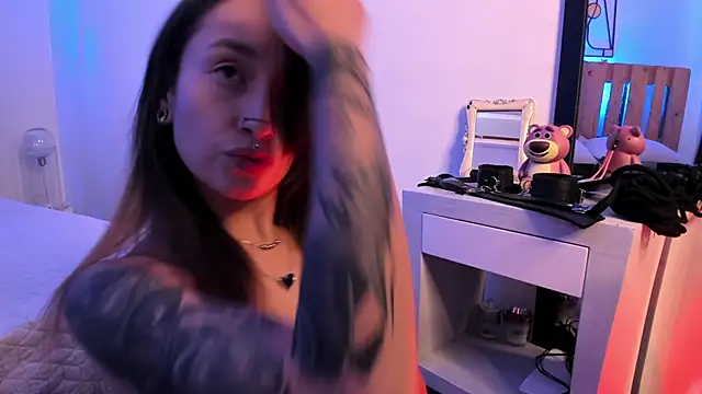 Snapshot of coral_jonesss chatting on September 25, 2025, 3:51 pm coral jonesss online show from September 25, 2025, 3:51 pm