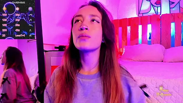 Snapshot of coral_jonesss chatting on October 14, 2025, 2:50 pm coral jonesss online show from October 14, 2025, 2:50 pm