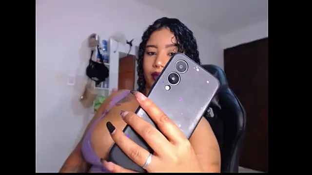 leslycarsson online show from September 10, 2025, 5:56 pm