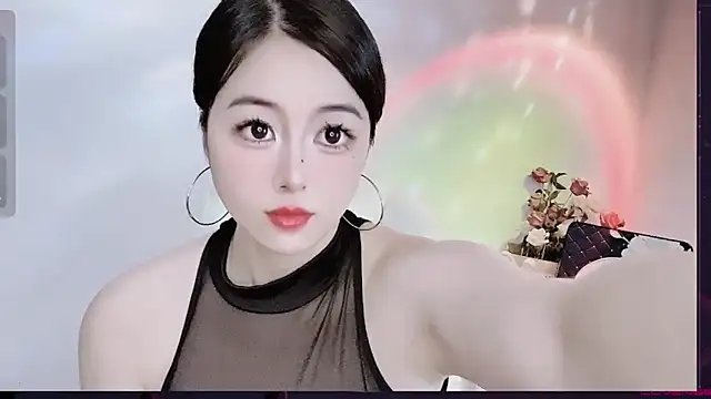 LiLiLily online show from September 28, 2025, 10:28 pm