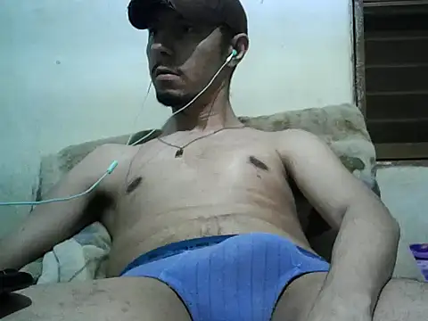 Snapshot of michel1520 chatting on November 2, 2025, 8:58 pm michel1520 online show from November 2, 2025, 8:58 pm