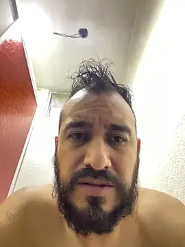 Snapshot of leonardohot1987 chatting on January 22, 2025, 2:15 am leonardohot1987 online show from January 22, 2025, 2:15 am