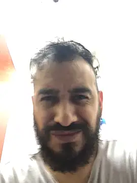 Snapshot of leonardohot1987 chatting on February 6, 2025, 5:25 am leonardohot1987 online show from February 6, 2025, 5:25 am