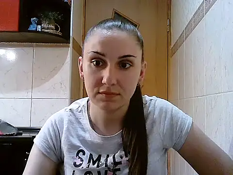 Snapshot of Yuliia30 chatting on May 28, 2026, 6:14 pm Yuliia30 online show from May 28, 2026, 6:14 pm