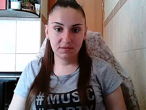 Snapshot of Yuliia30 chatting on July 13, 2026, 11:20 am Yuliia30 online show from July 13, 2026, 11:20 am