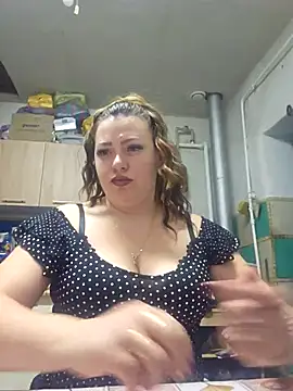 Jyleta online show from October 2, 2025, 8:45 pm