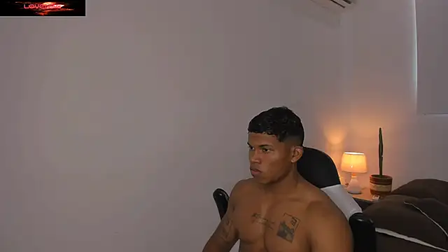 Snapshot of maxsteel177 chatting on January 29, 2025, 9:17 pm maxsteel177 online show from January 29, 2025, 9:17 pm