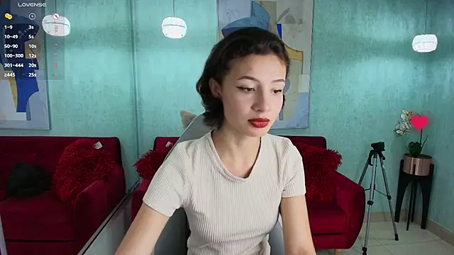 Akaza Hakuji  online show from March 10, 2025, 12:38 pm