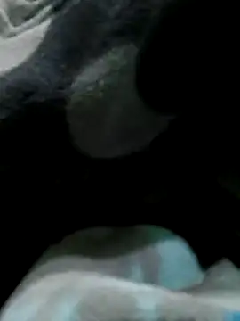 tanvi-cpl2 online show from January 12, 2025, 3:17 am