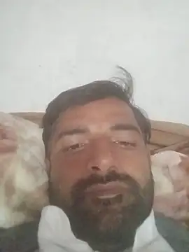 Snapshot of gawwalibhabhi_24 chatting on December 1, 2025, 8:15 am gawwalibhabhi 24 online show from December 1, 2025, 8:15 am