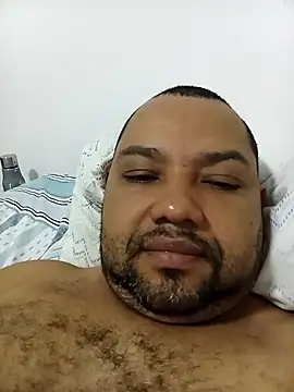 Marcio2235 online show from November 25, 2025, 4:57 am