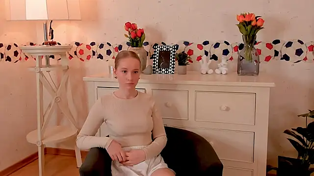 CathrynCrosslin online show from January 12, 2025, 7:21 am