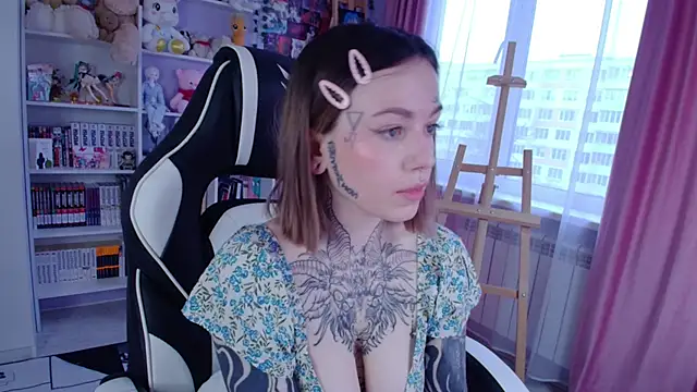 Catharsisi online show from March 8, 2025, 3:13 pm