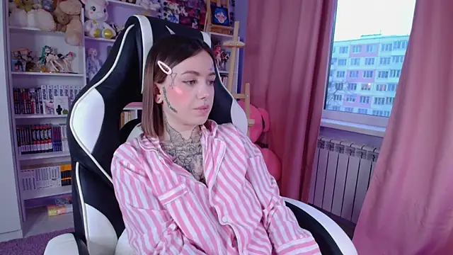 Catharsisi online show from February 22, 2025, 2:52 pm