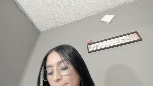 Snapshot of Catty_Foxx chatting on September 9, 2025, 5:06 am Catty Foxx online show from September 9, 2025, 5:06 am