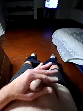 Snapshot of William1941 chatting on October 30, 2025, 6:55 am William1941 online show from October 30, 2025, 6:55 am