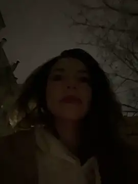 Mary Leaf online show from March 1, 2025, 9:48 pm