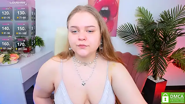 Snapshot of Erica__Alta chatting on March 17, 2025, 6:40 am Erica Alta online show from March 17, 2025, 6:40 am