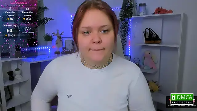 Snapshot of Erica__Alta chatting on November 16, 2025, 6:29 am Erica Alta online show from November 16, 2025, 6:29 am