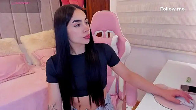 Snapshot of tamy_xoo chatting on September 15, 2025, 8:31 pm tamy xoo online show from September 15, 2025, 8:31 pm