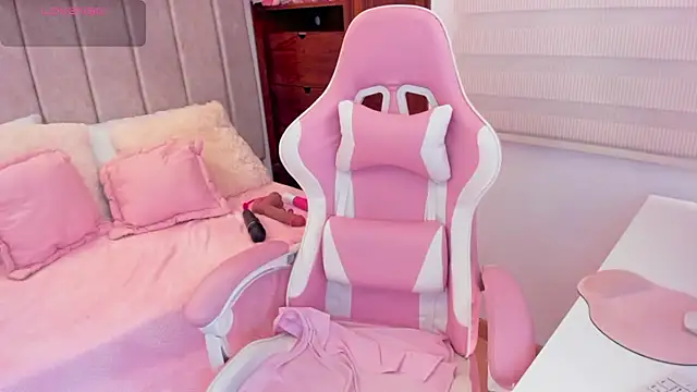 Snapshot of tamy_xoo chatting on September 11, 2025, 3:45 pm tamy xoo online show from September 11, 2025, 3:45 pm