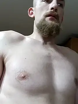 larzik94 online show from February 15, 2026, 2:49 pm