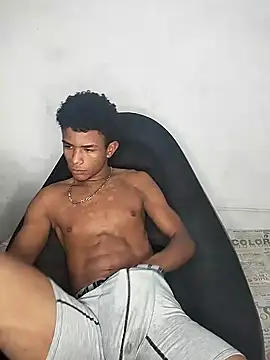 Snapshot of Black_Manba chatting on February 2, 2025, 8:41 pm Black Manba online show from February 2, 2025, 8:41 pm