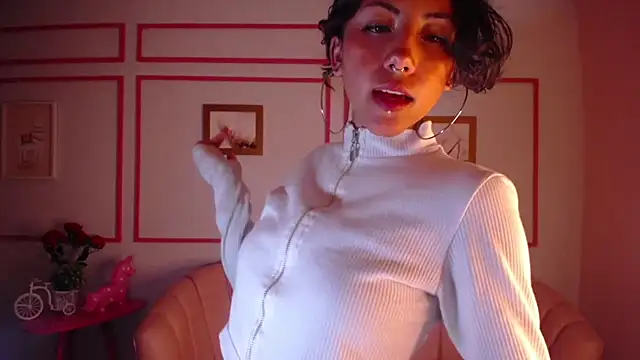 zoe ch  online show from March 20, 2025, 9:35 pm