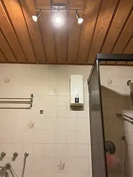 Snapshot of Black_sweet_Rose chatting on February 3, 2025, 10:54 pm Black sweet Rose online show from February 3, 2025, 10:54 pm