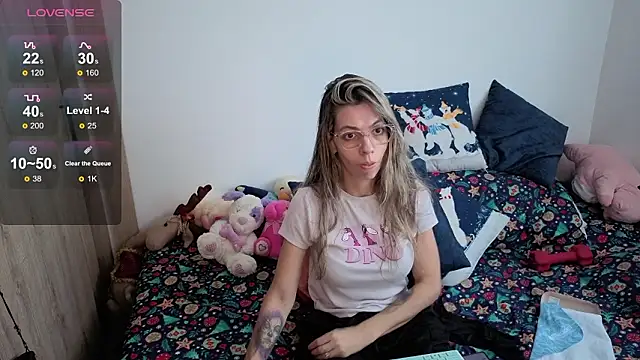 Princezzlove3 online show from March 1, 2026, 6:52 pm