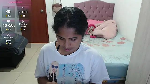 Snapshot of july-feria chatting on October 31, 2025, 6:04 pm july-feria online show from October 31, 2025, 6:04 pm