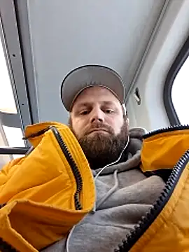 Snapshot of 89fukboi chatting on February 6, 2026, 6:48 pm 89fukboi online show from February 6, 2026, 6:48 pm