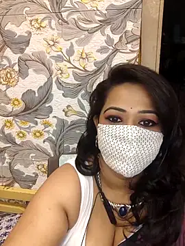 angelrani1234 online show from April 6, 2026, 3:13 pm