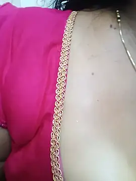 Snapshot of Haseena_Baby chatting on June 10, 2026, 6:47 am Haseena Baby online show from June 10, 2026, 6:47 am