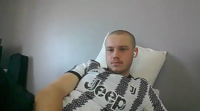 Snapshot of purplhouse chatting on March 3, 2025, 11:11 am purplhouse online show from March 3, 2025, 11:11 am