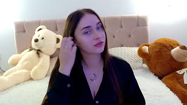 Snapshot of Lilliana_Moon chatting on October 5, 2025, 8:05 am Lilliana Moon online show from October 5, 2025, 8:05 am