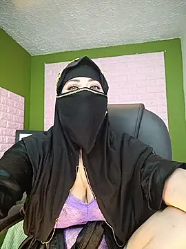 zahra Jalid online show from November 1, 2025, 11:31 pm