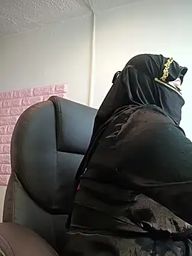 zahra Jalid online show from November 14, 2025, 10:24 pm