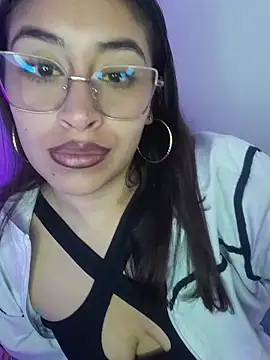 AnonymousGirl online show from May 28, 2026, 8:48 pm