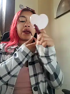 Snapshot of AnonymousGirl chatting on December 2, 2025, 1:24 pm AnonymousGirl online show from December 2, 2025, 1:24 pm