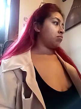 Snapshot of AnonymousGirl chatting on October 25, 2025, 9:48 pm AnonymousGirl online show from October 25, 2025, 9:48 pm